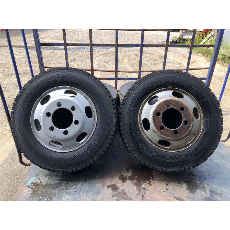 245/70R19.5 M919 中古品