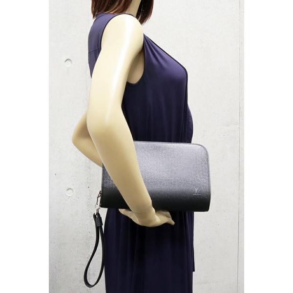 LOUIS VUITTON（ルイ・ヴィトン） クラッチバッグ タイガ アルドワーズ