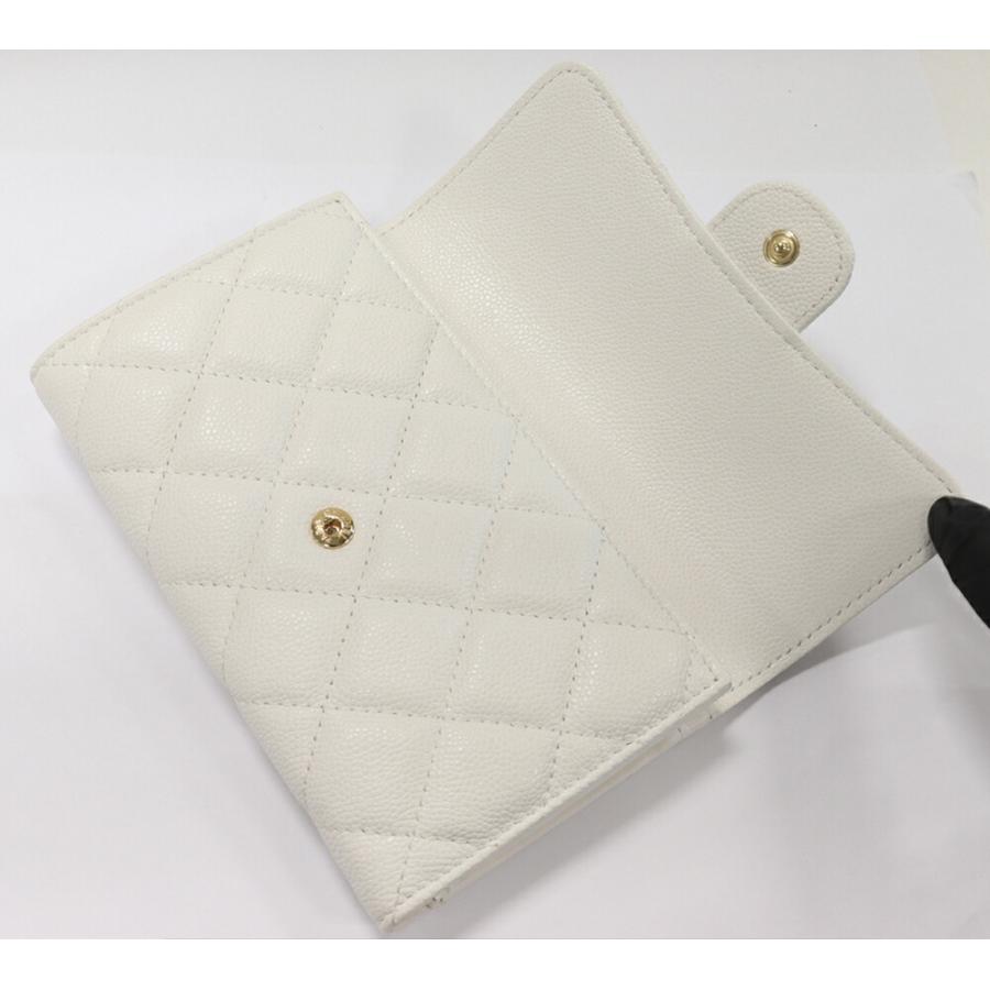CHANEL（シャネル） マトラッセ ミディアム クラシックフラップ