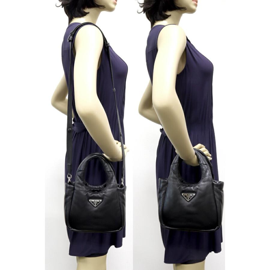 PRADA（プラダ） ナッパトライアングル スモール ナッパレザー 黒 2WAY