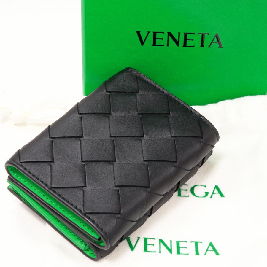 新品未使用BOTTEGA VENETA ボッテガヴェネタ 三つ折り財布 グリーン