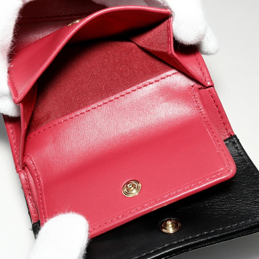 CHANEL シャネル 三つ折り財布(小銭入れあり) シャネル19