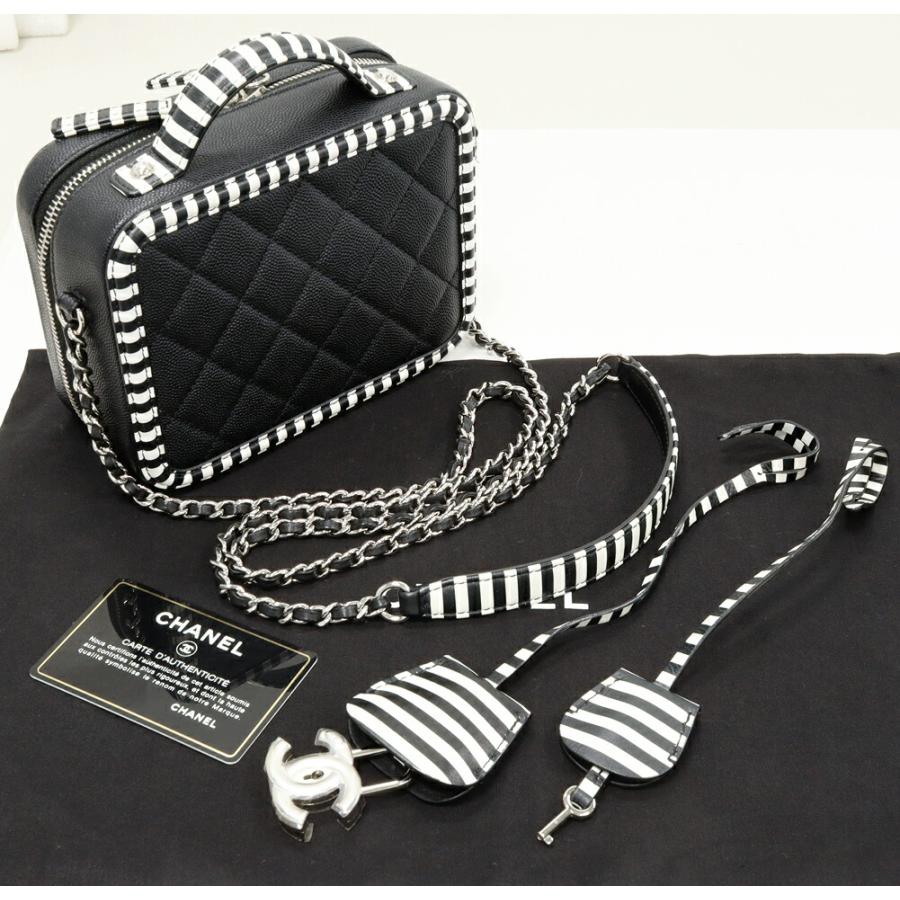 CHANEL（シャネル） チェーンショルダーバッグ CCフィリグリー