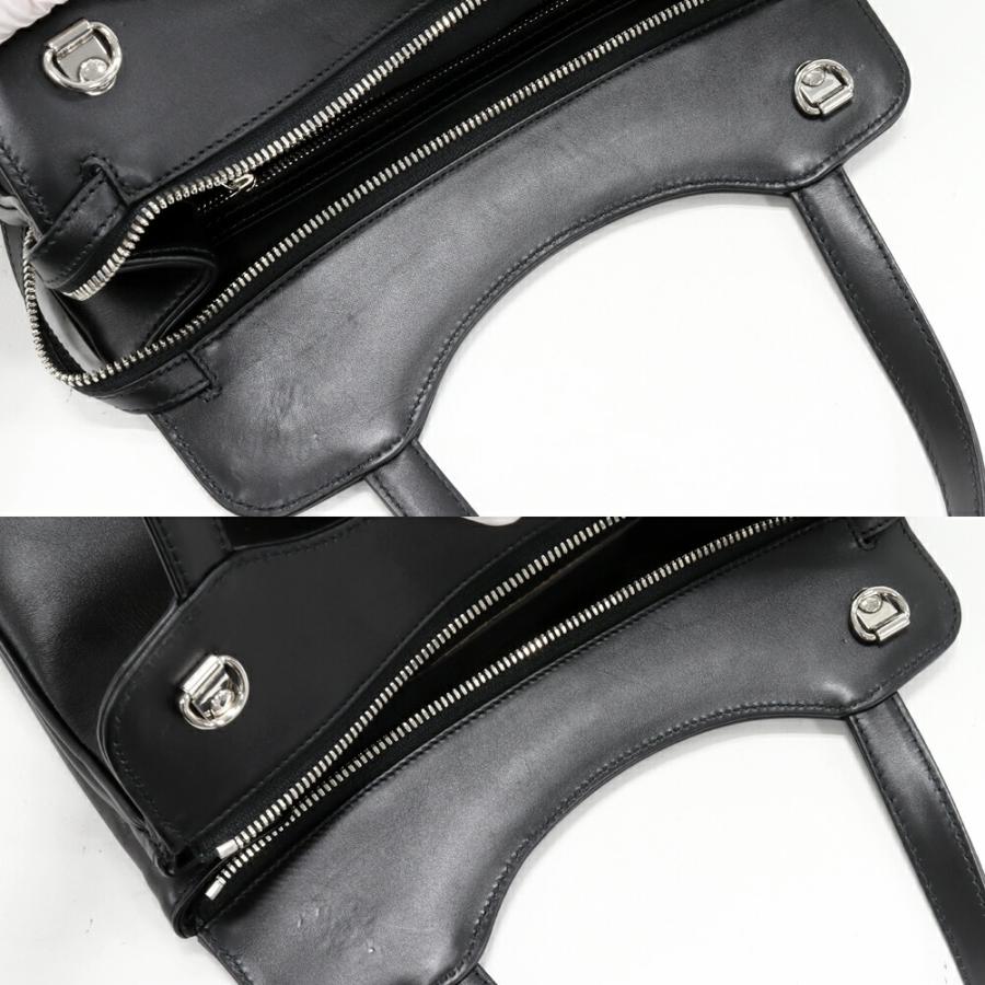 GUCCI ブラックショルダーバッグ　極美品 GUCCI 極 美品 希少品 グッチ オールドグッチ GG ロゴ 金具