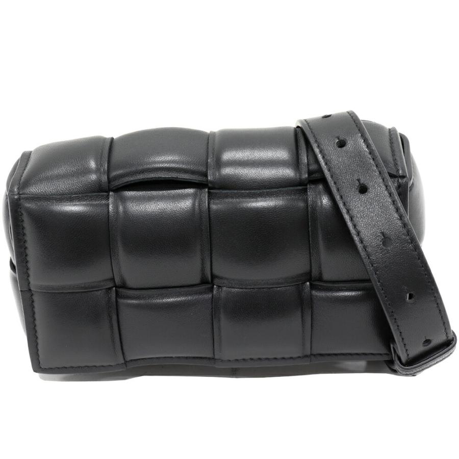 BOTTEGA VENETA ボディバッグ カセット マシキイントレチャート ボッテガヴェネタ ボディバッグ イントレチャート パデッド
