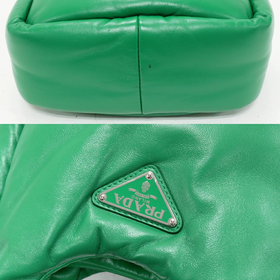 PRADA（プラダ） ショルダーバッグ パテッド ナッパトライアングル 