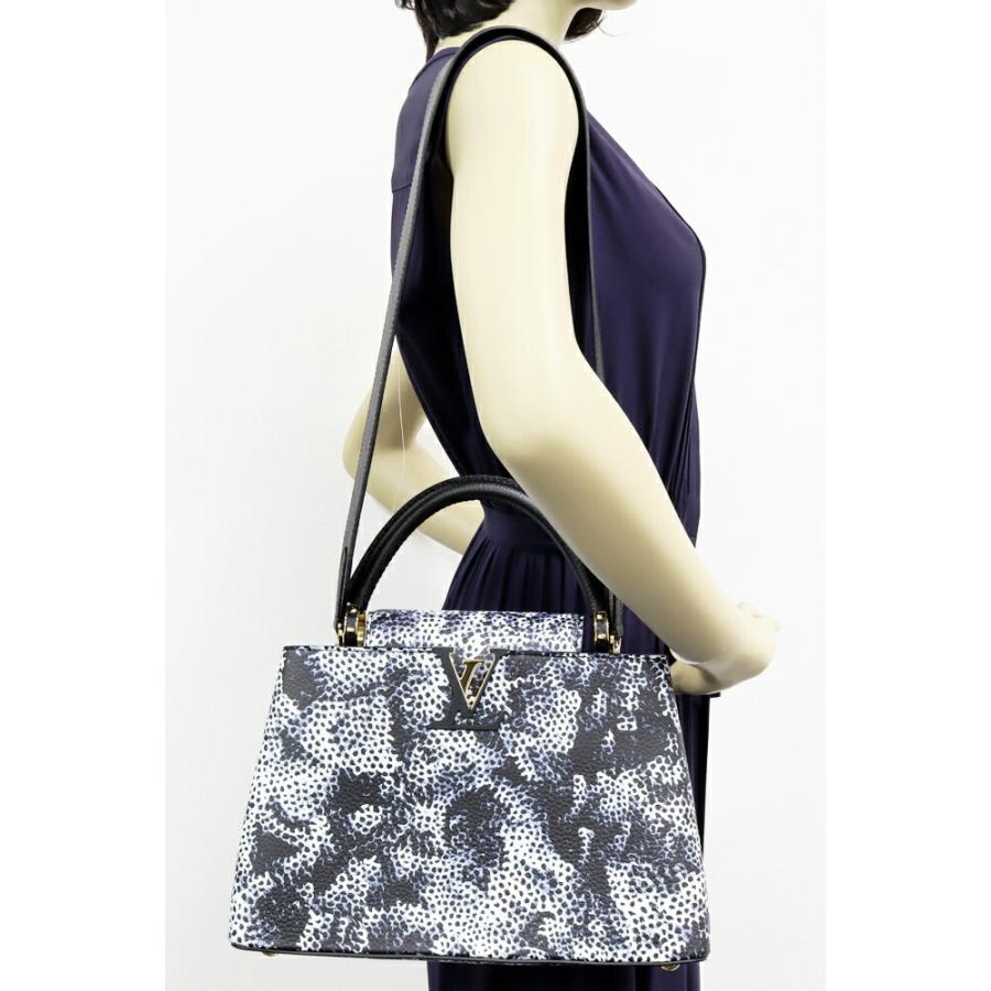 ルイヴィトン ハンドバッグ トリヨンレザー ホワイトxネイビー LV×YK インフィニティネット カプシーヌMM 草間彌生コラボモデル限定 2WAY M21728の画像