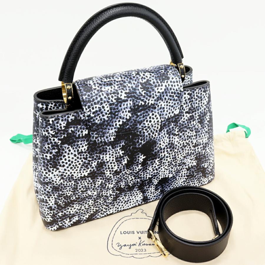 ルイヴィトン ハンドバッグ トリヨンレザー ホワイトxネイビー LV×YK インフィニティネット カプシーヌMM 草間彌生コラボモデル限定 2WAY M21728の画像
