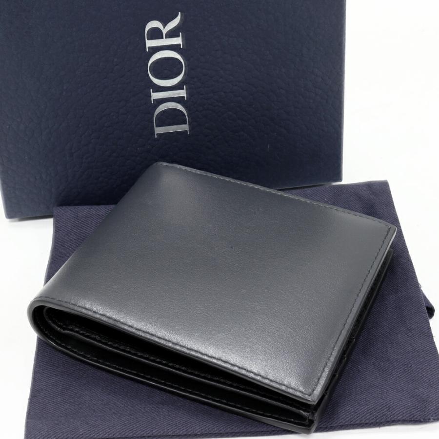 Christian Dior（クリスチャン・ディオール） ディオール 二つ折り財布