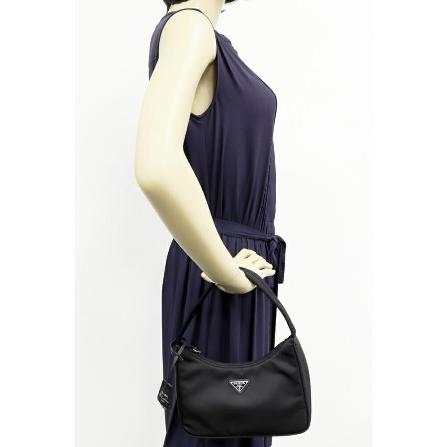 PRADA（プラダ） ハンドバッグ Re-Edition 2000 Re-Nylon ミニバッグ