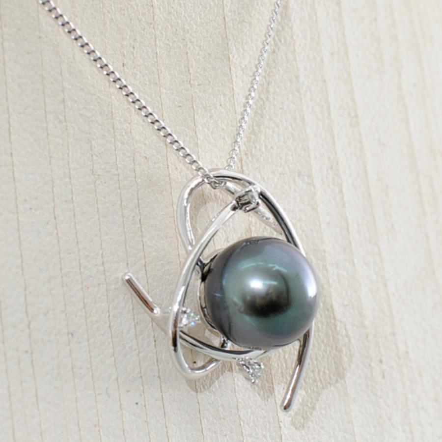 【A41】　K14WG　 ホワイトゴールド　ブラックパール　メレダイヤモンド 0.02ct　ペンダントネックレス　中古品仕上げ済みの画像