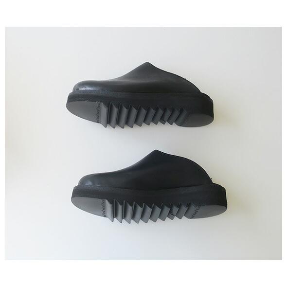 Vernacolo ベルナコーロ サボ メンズ VACHETTA FIORE NERO Vernacolo ベルナコーロ サボ メンズ VACHETTA FIORE NERO