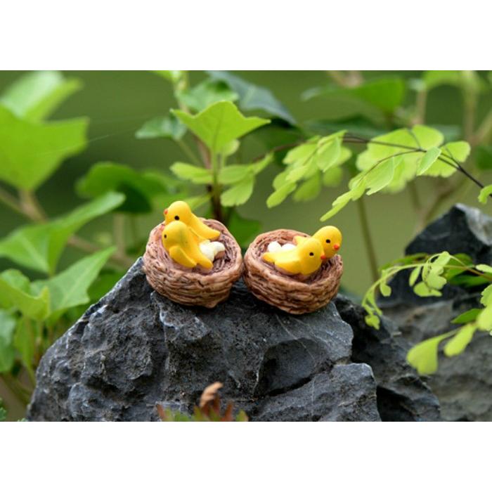 鳥模型 巣の中の小鳥 ミニフィギュア テラリウム フィギュア