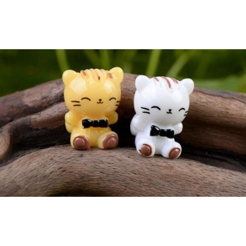 白黄色猫 ねこ 動物フィギュア テラリウム フィギュウア ミニフィギュア コケリウム 箱庭 アクアリウム イベント プレゼント E2echile