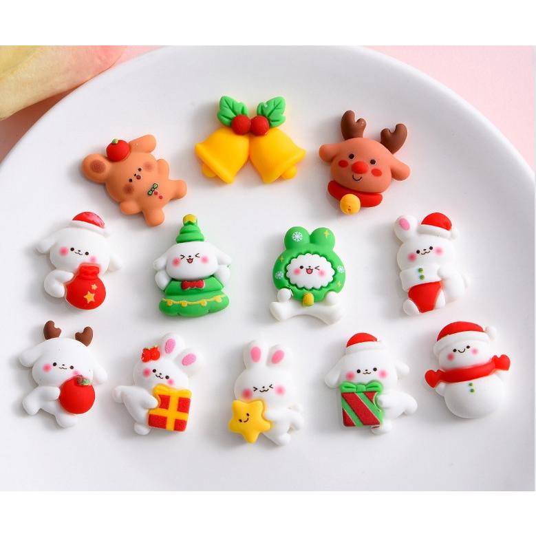 NO.147 ハンドメイド　ヘアピン　クリスマス　デコパ プレゼント付き !【キット】ホイップデコ ヘアピン キット