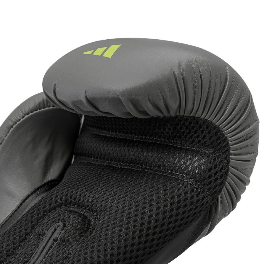 美品！アディダスボクシンググローブおまけ付き adidas（アディダス） ボクシンググローブ 左右セット ボクシング