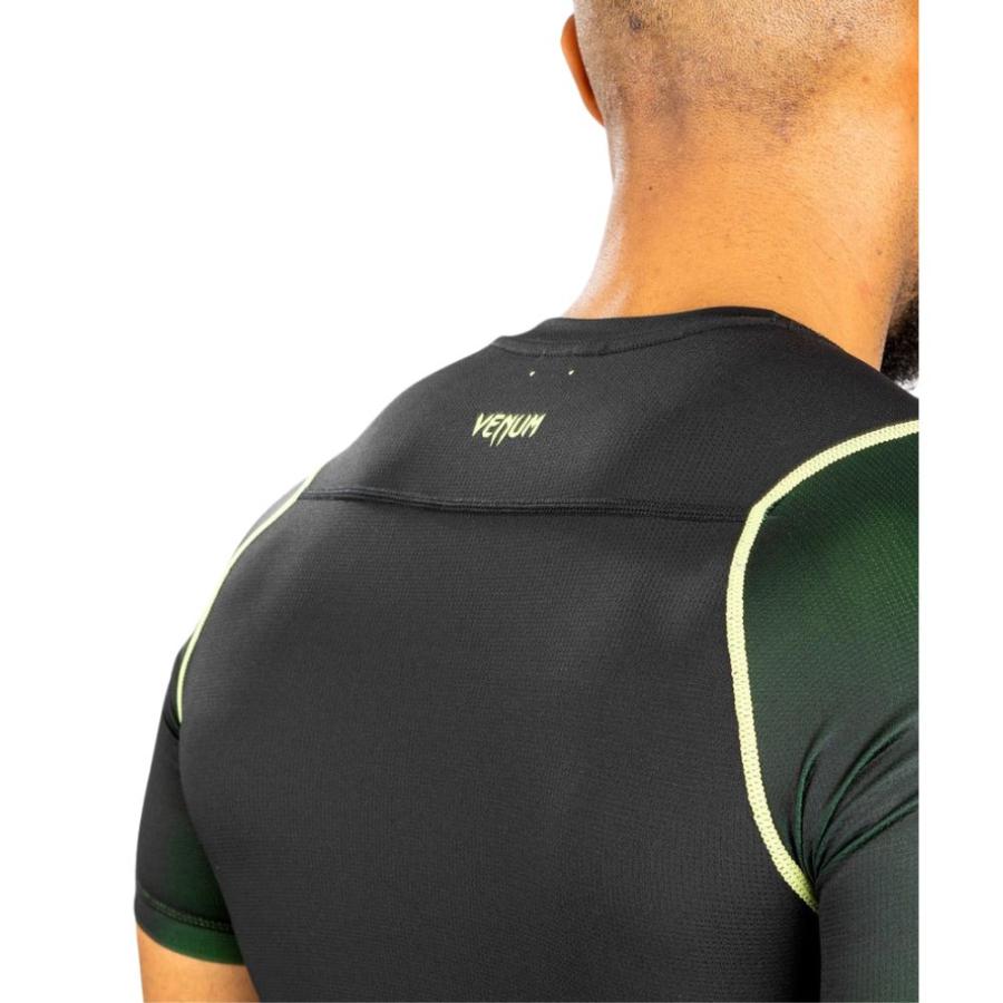 VENUM Fusion 2.0 ラッシュガード 半袖 RASHGUARD キックボクシング