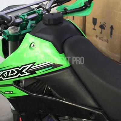 【並行輸入品】高性能燃料タンク 10 2l カワサキkx250 klx 250s efi 2009-2020 2010 2011 12 13 14 1_1