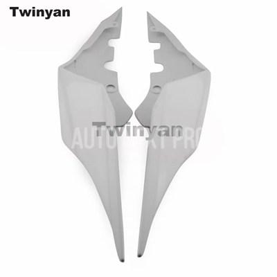 【並行輸入品】ヤマハr1r1m 2015 2016 2017 2018 2019 2020 2021 2022用インナーシートフェアリングパネル リアリアサイドカバーの画像