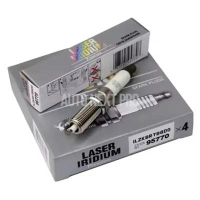 並行輸入品】4 個 ilzkbr7b8dg 95770 イリジウムプラチナスパーク