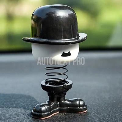 並行輸入品】スプリング新作首振り人形クリエイティブ車ダッシュ