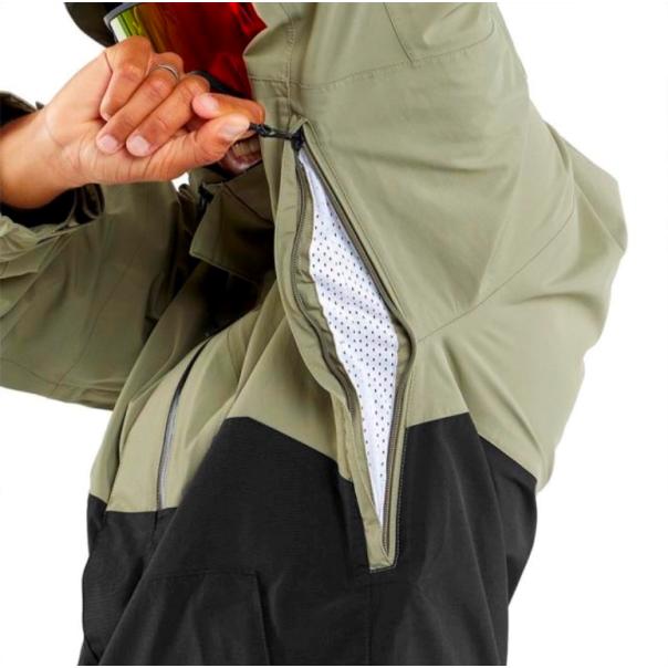 VOLCOM（ボルコム） 【23-24】VOLCOM L GORE-TEX JACKET Light