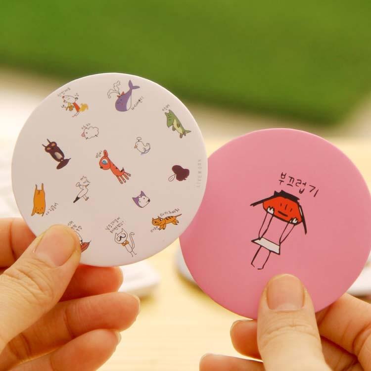 送料無料コンパクトミラー ハンドミラー 丸 かわいい 手鏡 薄い 薄型 スリム 携帯 手鏡 鏡 おしゃれ ミニ 鏡 携帯用 Cttt ペット雑貨のテイクオフ 通販 Yahoo ショッピング