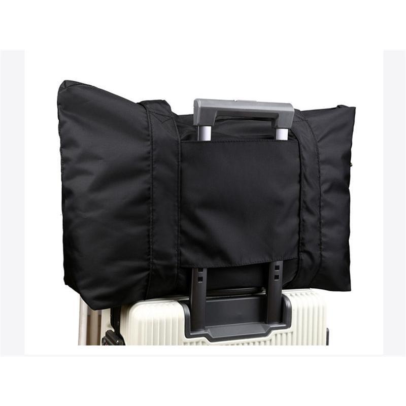 折りたたみトラベルバッグ Siffler モンチッチ × ハローキティ 折りたたみボストンバッグ M