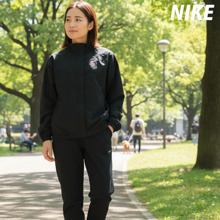 ナイキ　レディース　ウィンドブレーカー　上下セットアップ　ブラック　黒　L NIKE（ナイキ） ウインドブレーカー 上下 レディース セットアップ