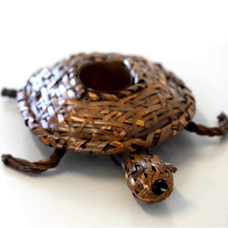 おめでたい虎竹亀型水盤（一点限り）