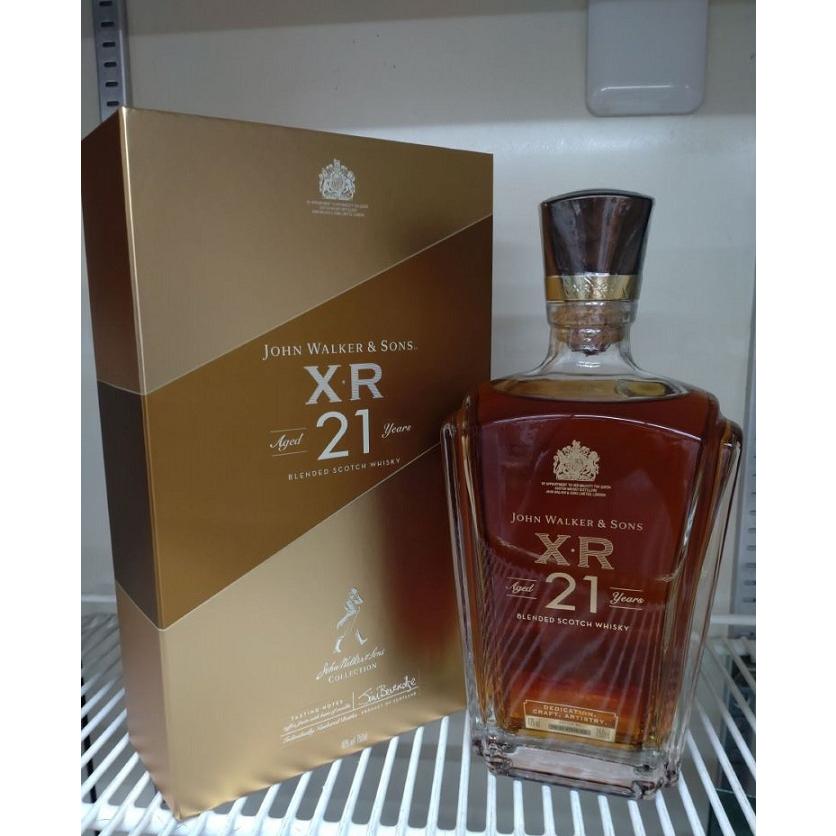 ジョニー ウォーカー XR 21年 化粧箱入り 並行輸入品 40度 750ml : 酒