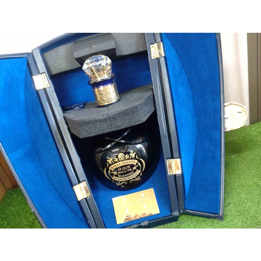 ロイヤルサルート 62ガンサルート 43度 1000ml 並行品 化粧箱不良品