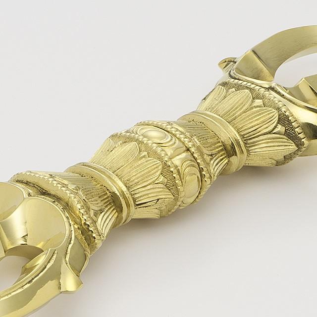 仏壇屋 滝田商店 三鈷杵 中型 長さ 12.3cm(京都製 密教法具 前 仏壇屋 滝田商店 三鈷杵 中型 長さ 12.3cm(京都製 密教法具 前