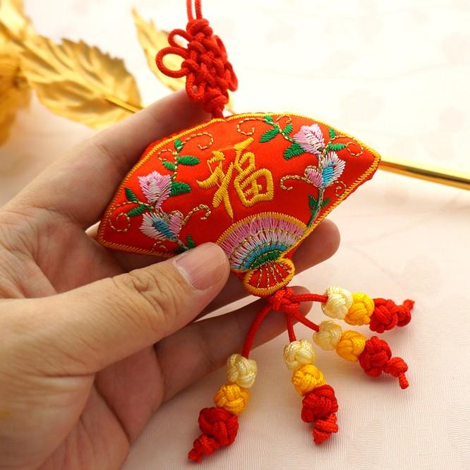 中華風結び飾り つるし飾り 両面刺繍小物 車内装飾品 中国雑貨 お土産 