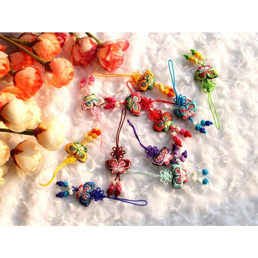 両面刺繍小物 中国房飾り・蝶々つるし飾り 刺繍ストラップ 手芸