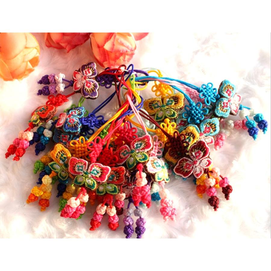 両面刺繍小物 中国房飾り・蝶々つるし飾り 刺繍ストラップ 手芸