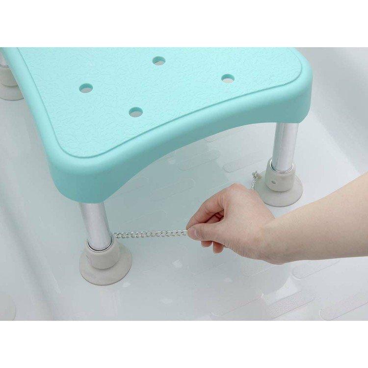 折りたたみ介護用風呂椅子・足台・滑り止めマット2枚のセット 楽天市場】＼楽天1位獲得／バスマット 滑り止め 介護用品 風呂 転倒