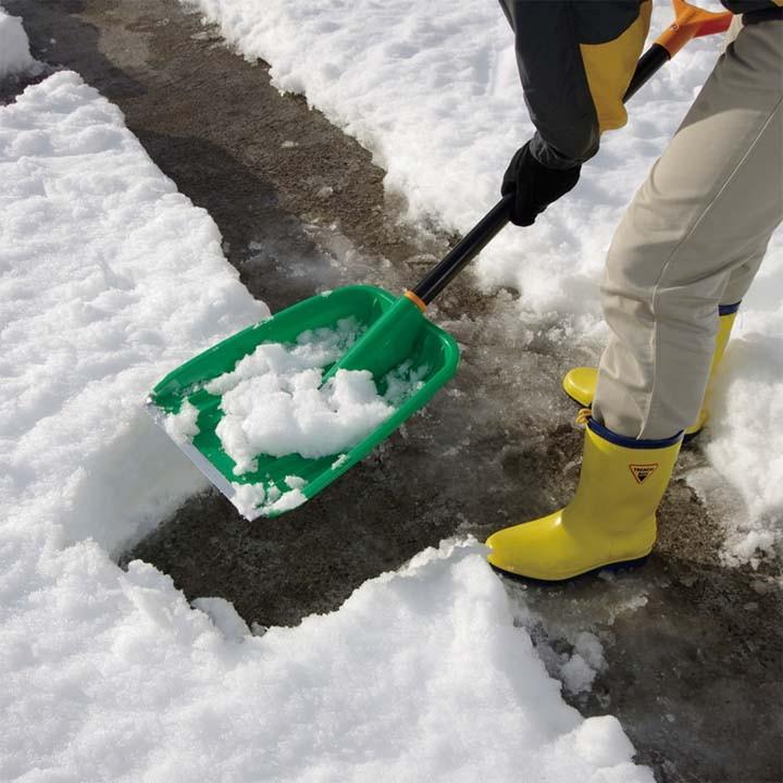 IRIS OHYAMA（アイリスオーヤマ） 除雪 雪かき 軽量 雪かきスコップ