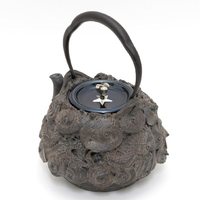 南部鉄器 鉄瓶 送料無料 ”鉄瓶大國造写 雲龍鉄瓶 桐箱付き