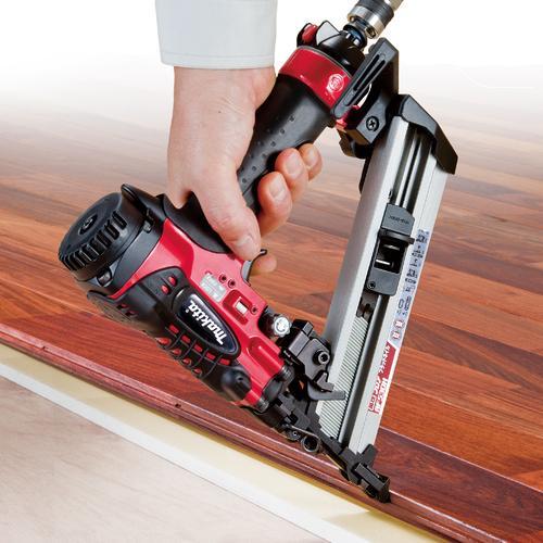 マキタ（makita） フロア用高圧ブラッド釘打ち機 AF530H : 匠ツールズ