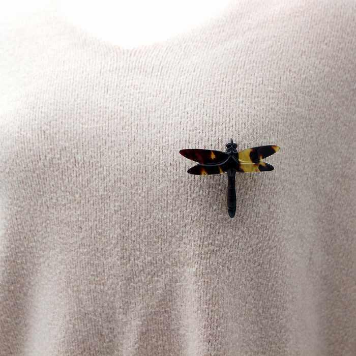 本べっ甲 とんぼ ブローチ （のし等ギフト対応無料）落下防止