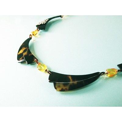 本べっ甲 琥珀 ネックレス 長さ78センチ (のし等ギフト対応無料) 筋彫りべっ甲 アンバーのコラボ ロングタイプ 天然素材で肌に優しい レディース アクセサリー