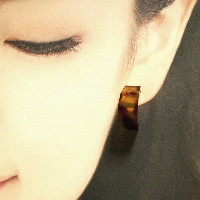 k18ゴールド鼈甲本べっ甲フープピアス美品