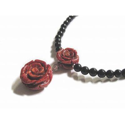 アフリカ珊瑚 ネックレス （のし等ギフト対応無料）二つの薔薇の花を 