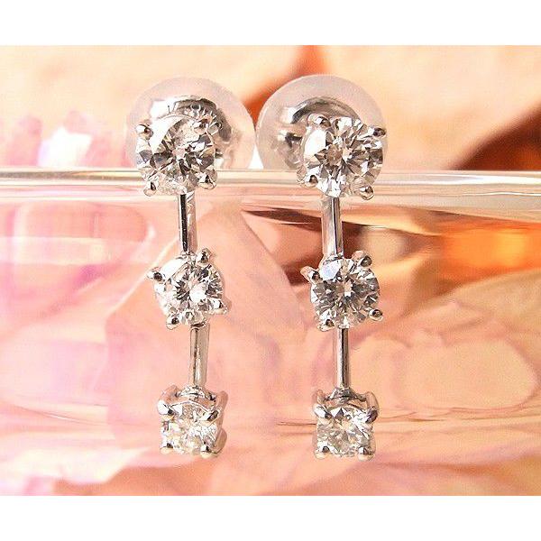 ピアス 18金 ホワイトゴールド ダイヤモンド 3石 スタッド トリロジー  