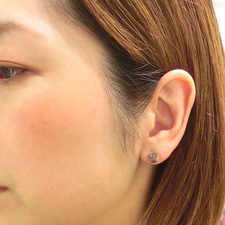 【Mii】K18 スマイルモチーフ　ピアス K18 mini スマイル パヴェ ダイヤモンド ピアス キラめくニコちゃん