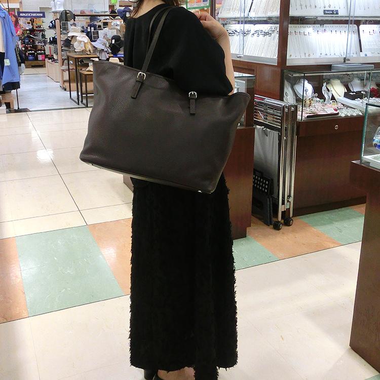 トートバッグ レザー ショルダー 本革 マキシマ 大容量 A4 MAXIMA d3932 ミラノ 訳あり 並行輸入品 (t67)の画像