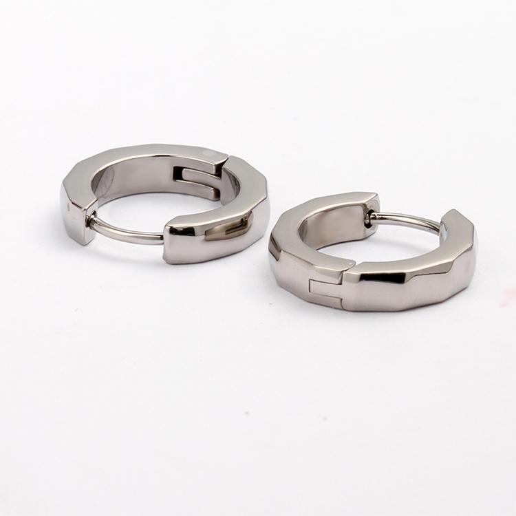 フープピアス 金属アレルギー対応 チタン 多面カット リングピアス