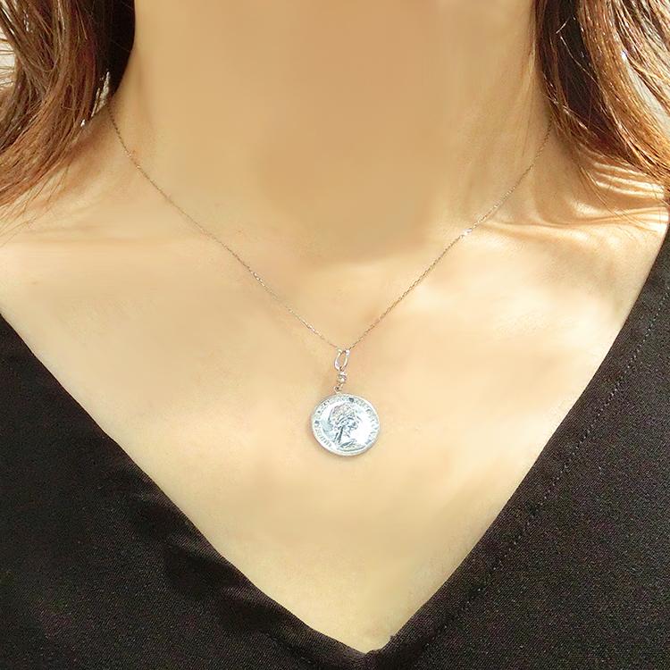 ネックレス エリザベス 女王 プラチナ コイン風 地金 ペンダント ネックレス エリザベス 女王 プラチナ コイン風 地金 ペンダント