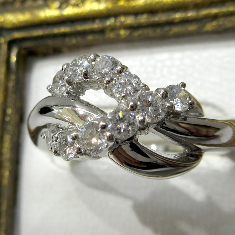 ダイヤモンド リング プラチナ 指輪 D-0.51ct ファッション デザイン 1点もの 12号 豪華 ゴージャス 交差 クロス (t710)の画像